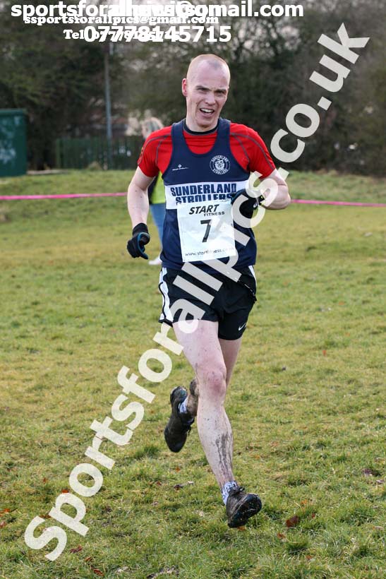 Mens 35 to 64s, 2018 North Eastern Masters, Darlington. Photo: David T. Hewitson/Sports for All Pics